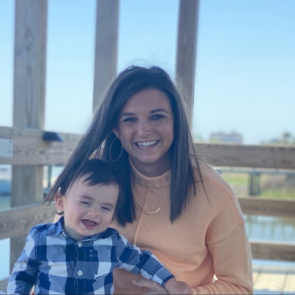 Meet your Posher, Hunter - Picture 1 of 1